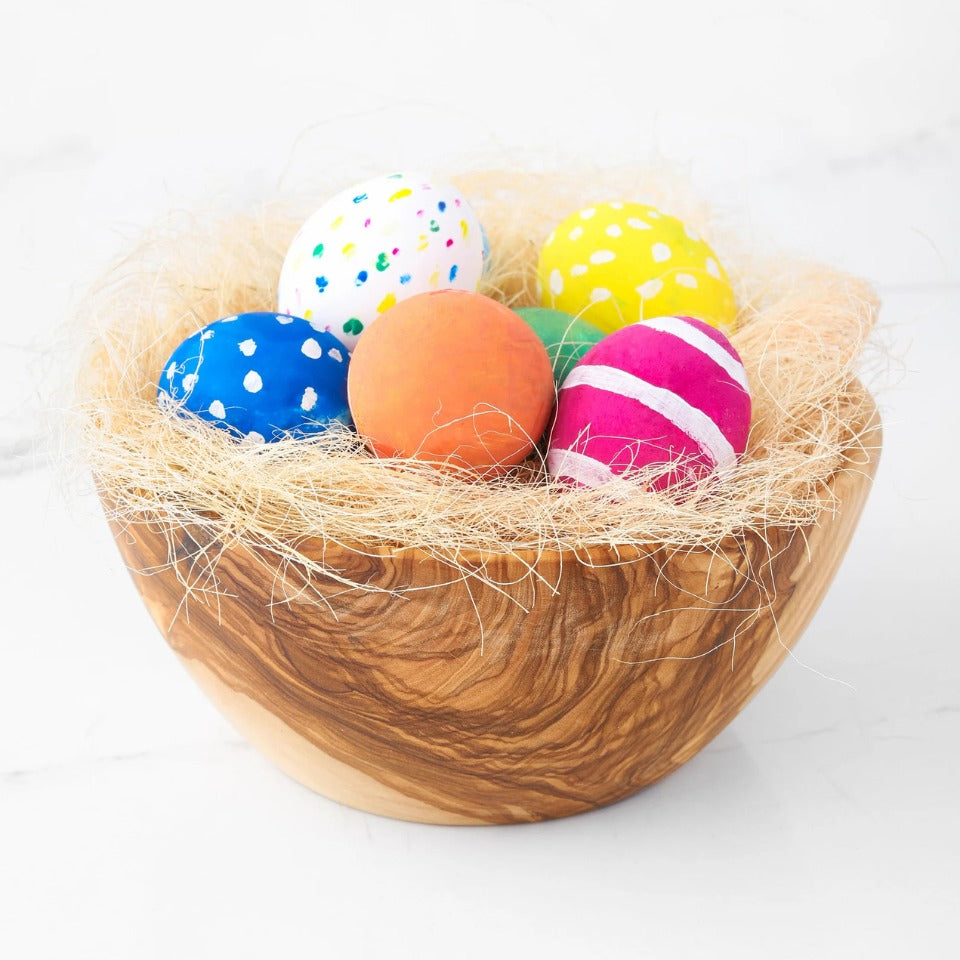 Mittelgroße, handgefertigte Schale aus langlebigem Olivenholz – hochwertig und robust

