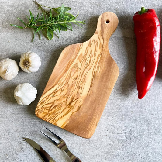 Schneidebrett aus natürlichem Olivenholz – robust und handgefertigt