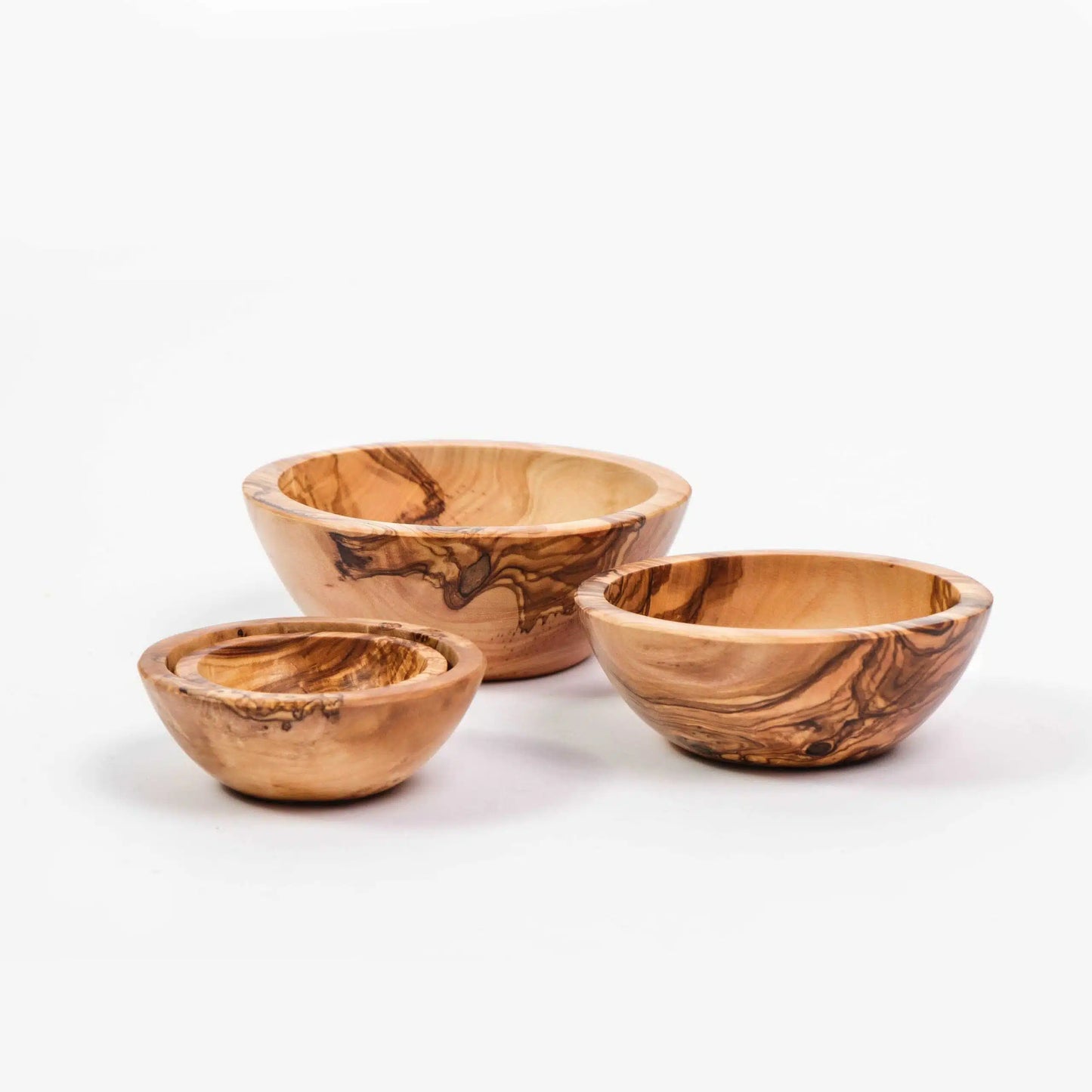 Set mit 4 handgefertigten Schalen aus Olivenholz – langlebig, dekorativ und natürlich
