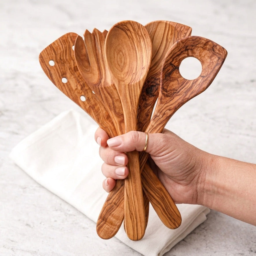Olivenholz-Set mit Kochlöffeln, Pfannenwender und Salatgabel für beschichtete Pfannen
