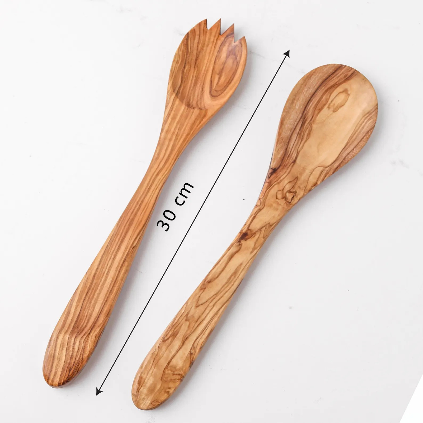 Olivenholz Salatbesteck Set – nachhaltig und handgemacht aus dem Mittelmeerraum

