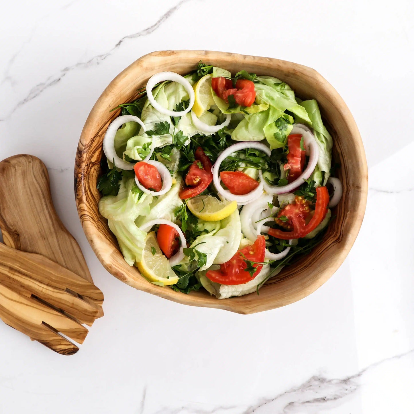 Salatschüssel aus Olivenholz mit Besteck, 18 cm – handgefertigt und nachhaltig
